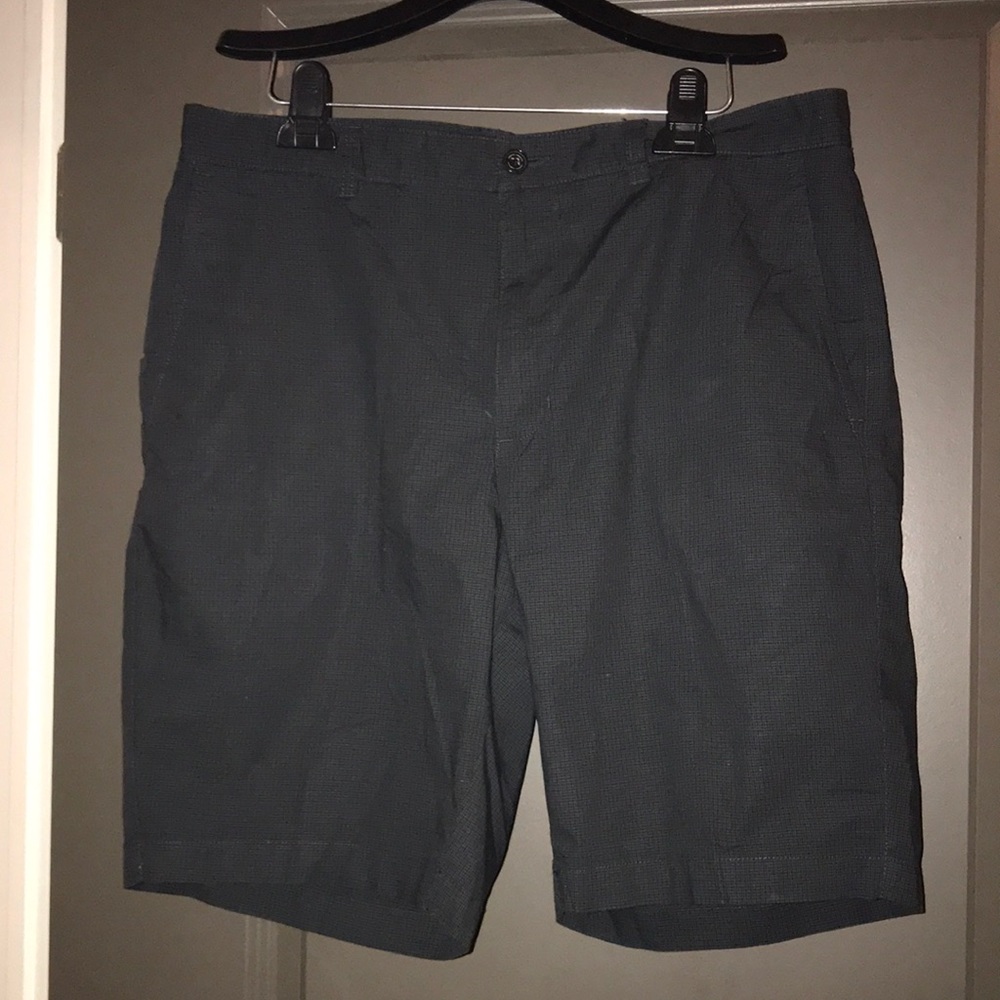 Brand new without tags Joseph Abboud black shorts